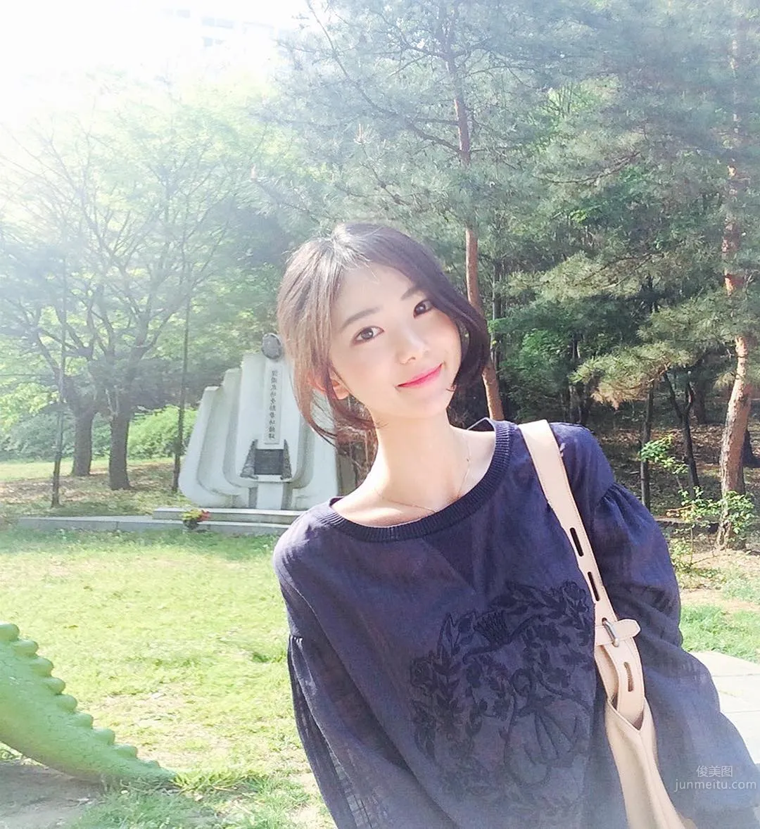 Minhee Keem- 清新小学妹，好身材私房照_2