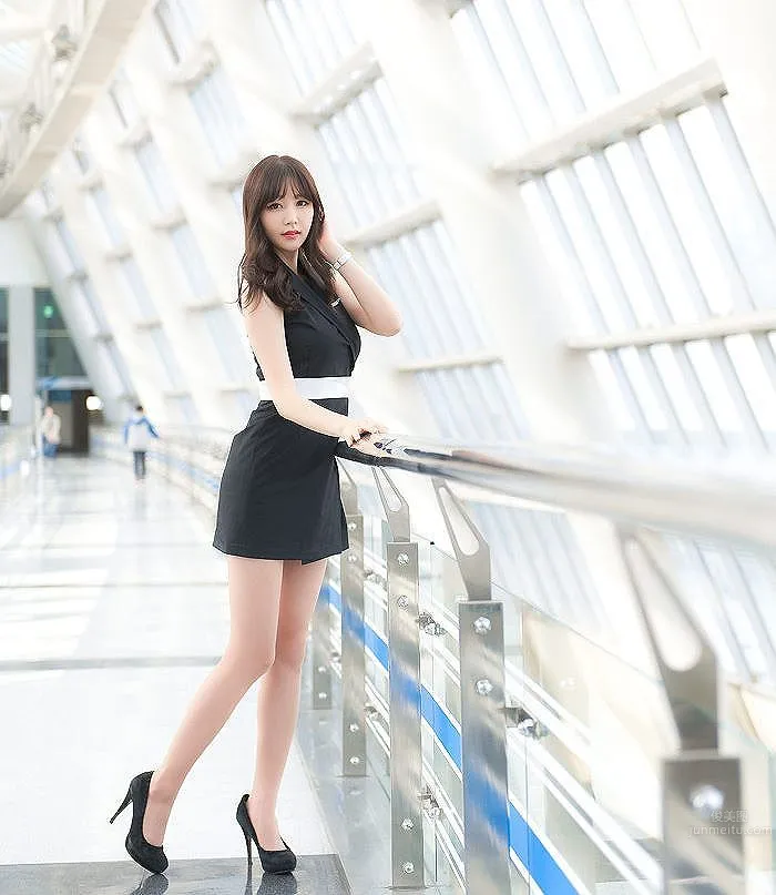 洪智妍- 韓國美女車模精選美圖 2