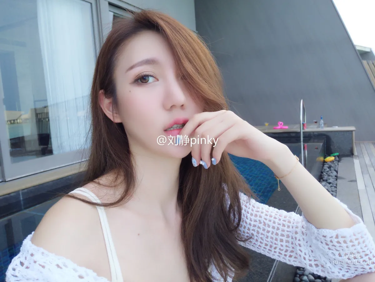 劉靜pinky- 2013ChinaJoy完美世界showgirl 2