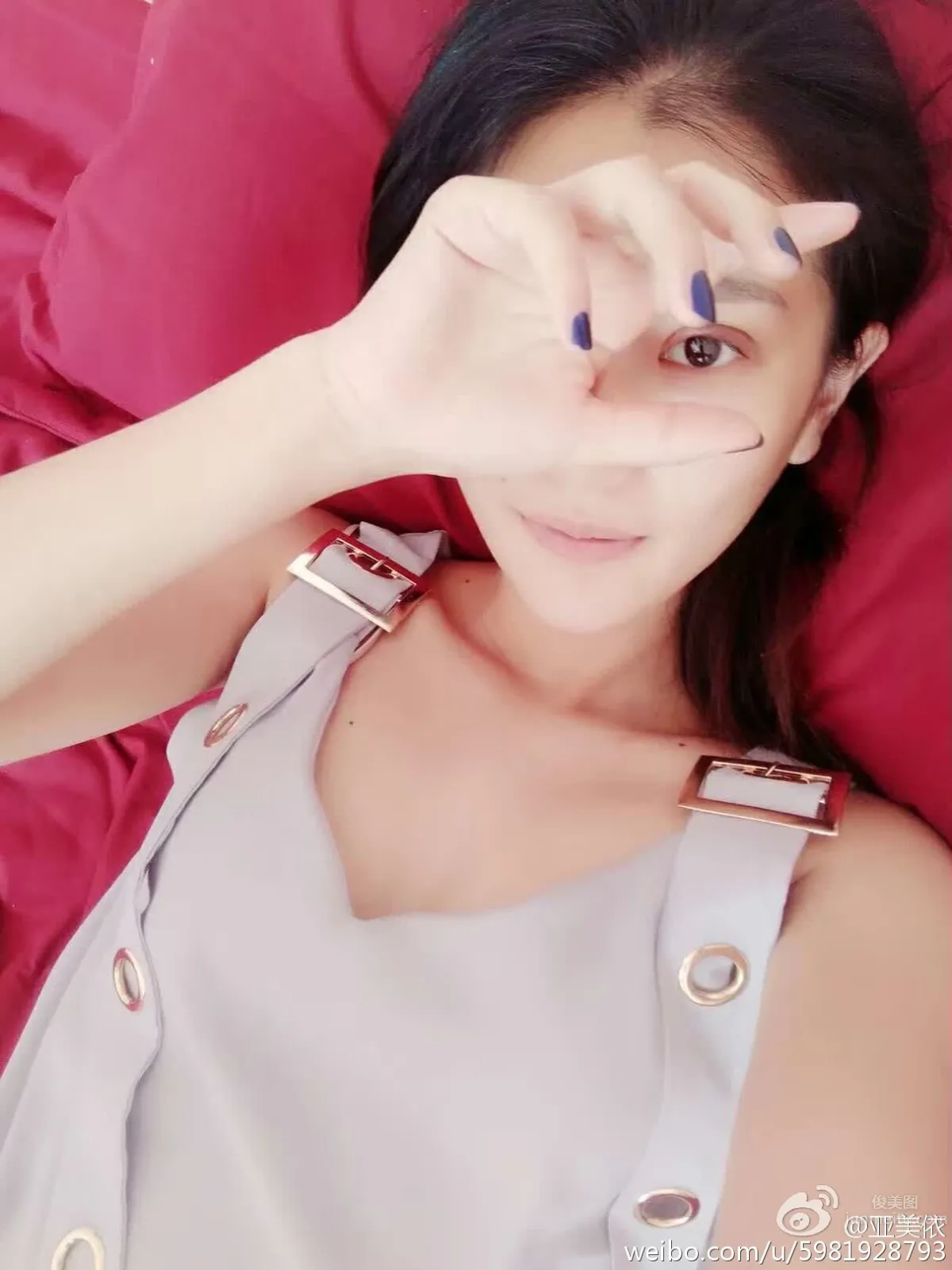 亞美依- 美腿寶貝俏皮生活照 10
