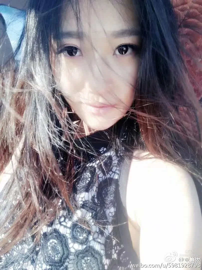 亞美依- 美腿寶貝俏皮生活照 14