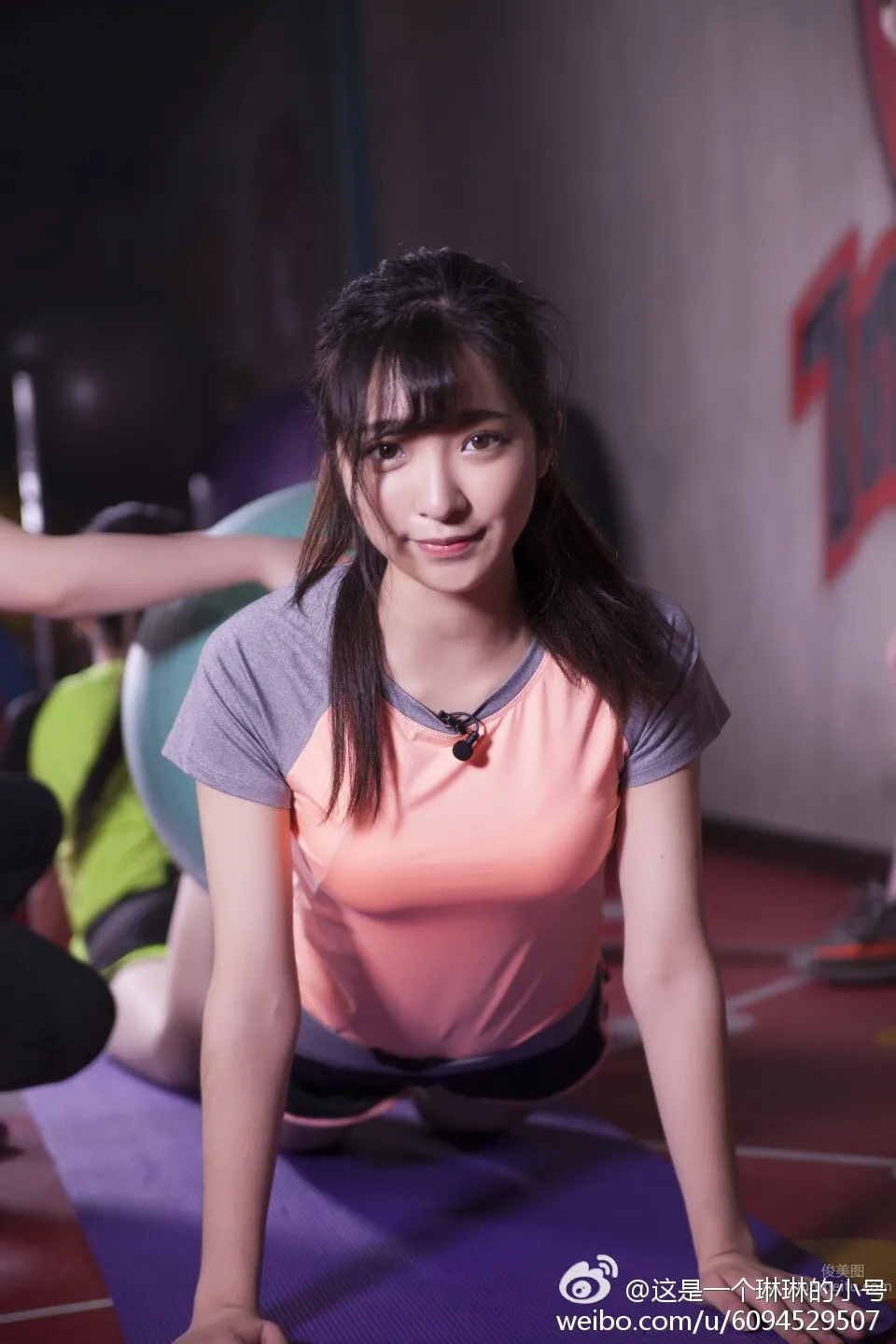 湯嘉琳- 萌妹子微博私房美圖 12