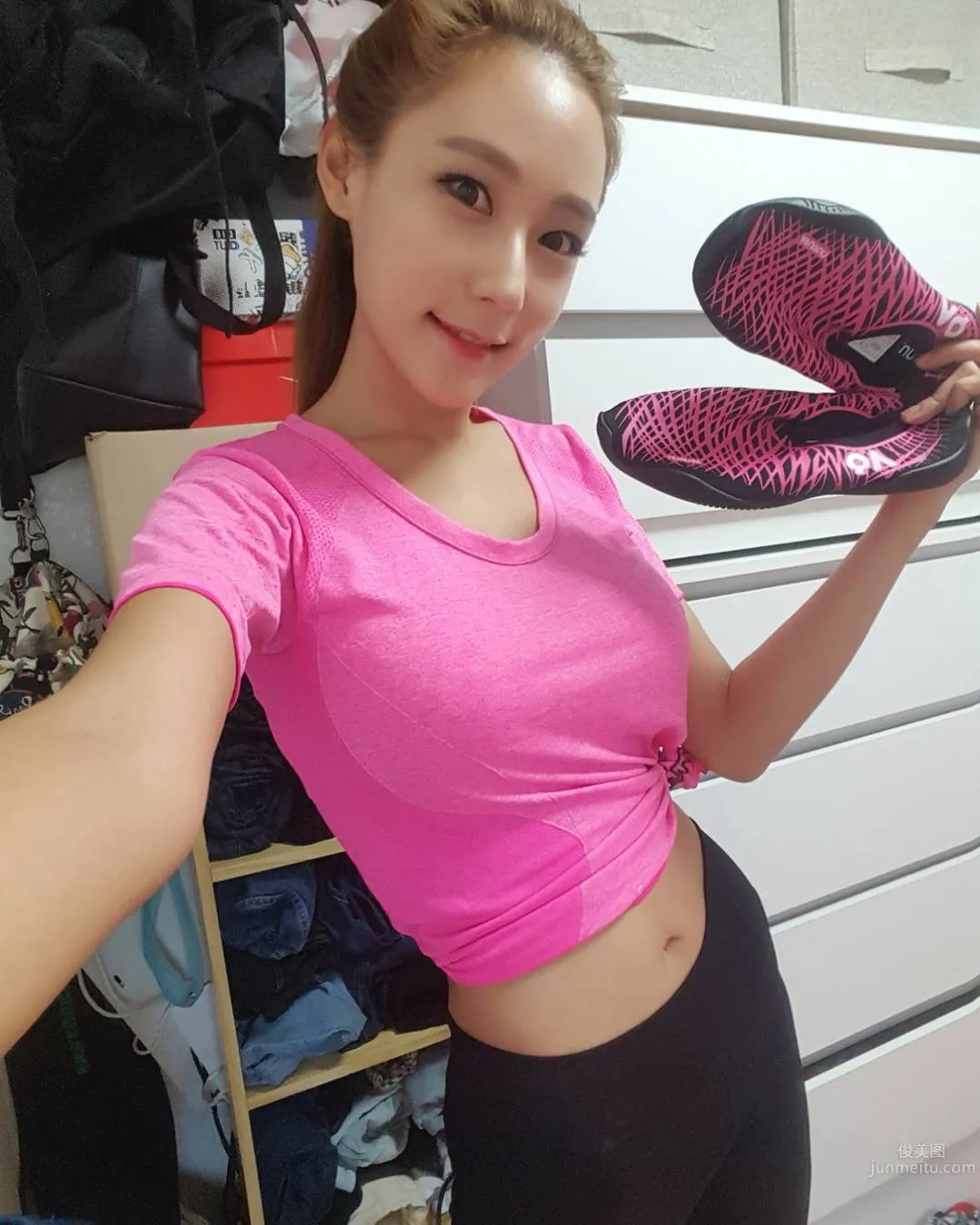 金泰熙(꽃태희)- 南韓美豔車模身材臉蛋超棒 2