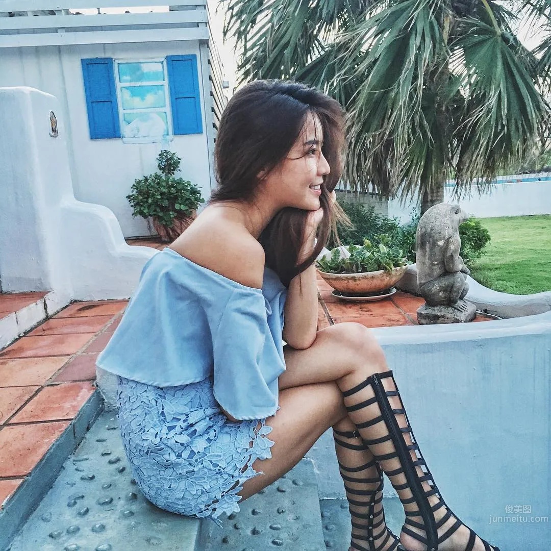 Stephanie Teh- PTT表特版推爆高顔值老闆娘 9