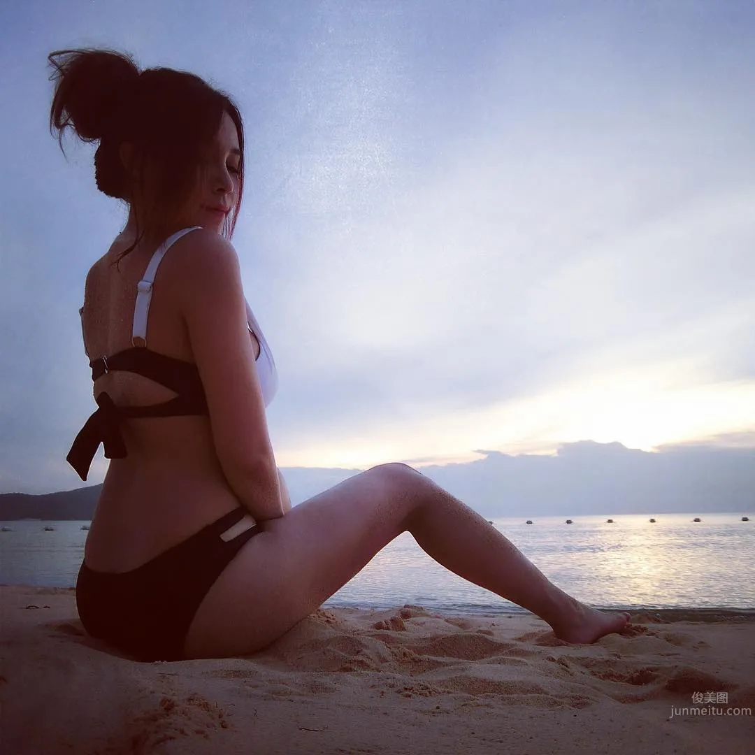 Skykiki Jung- 最愛挺着巨球誘惑你 47