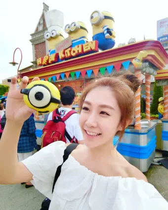 Irene小頭(餘晨瑀)- 甜美少女比基尼私房照