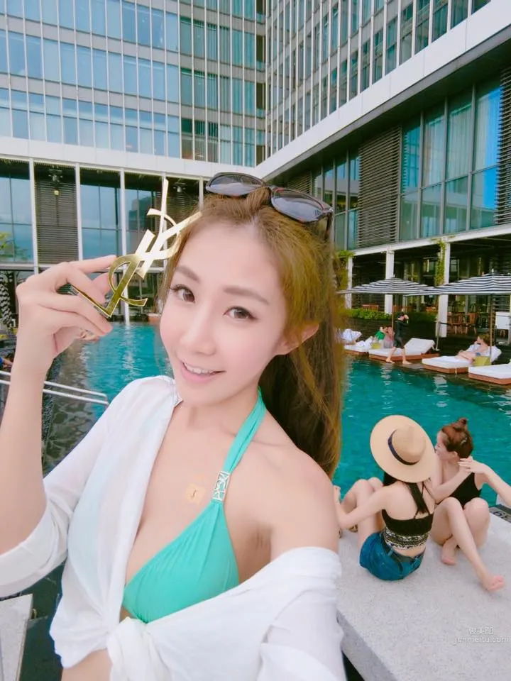 Irene小頭(餘晨瑀)- 甜美少女比基尼私房照 4