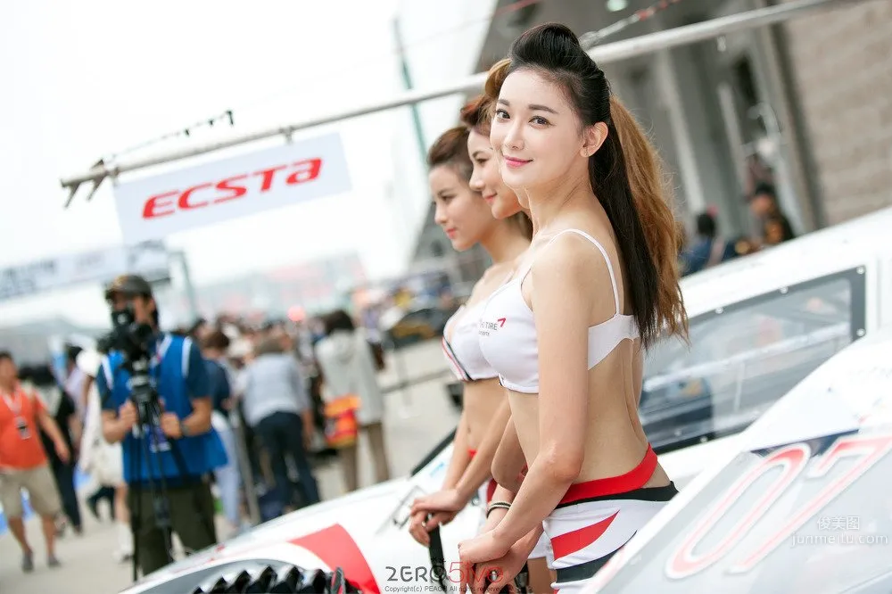 架景- 南韓美女賽車女郎清爽寫真 39