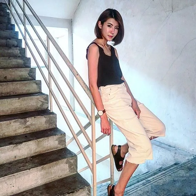 Joycelyn Kah- 韓系混血風美女私房照 3