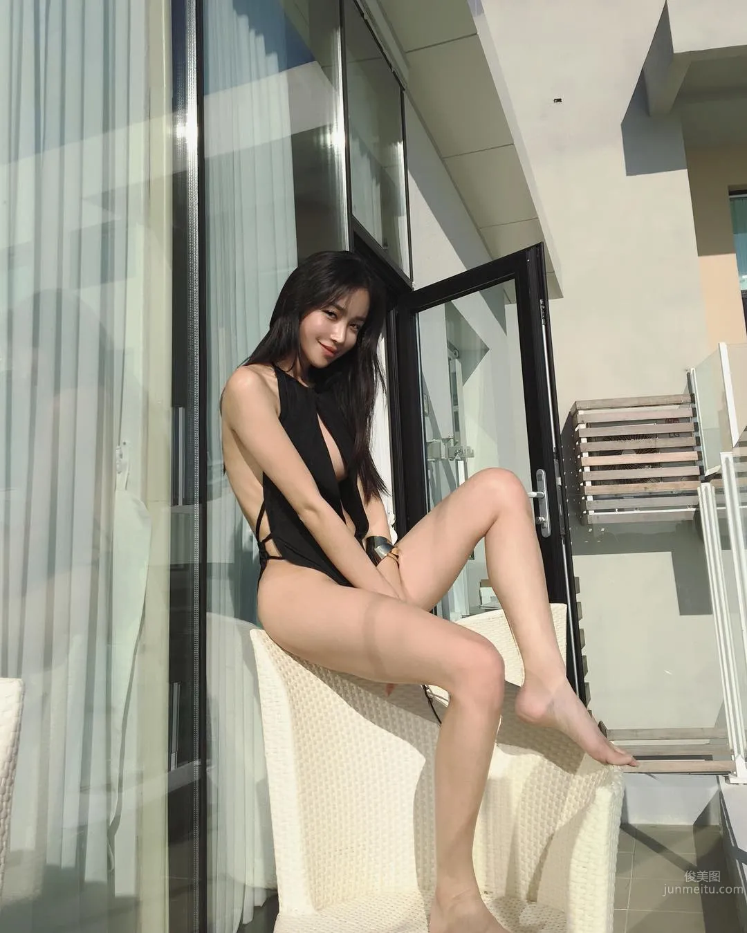Jess- 超正臉蛋與渾圓美臀 20