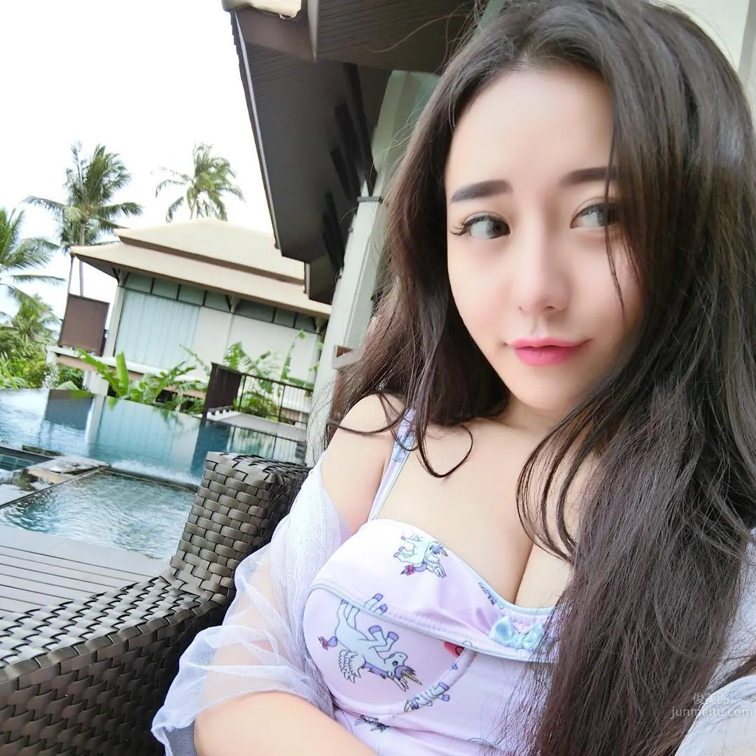 珊珊Sophie- 呼之欲出的好身材 5