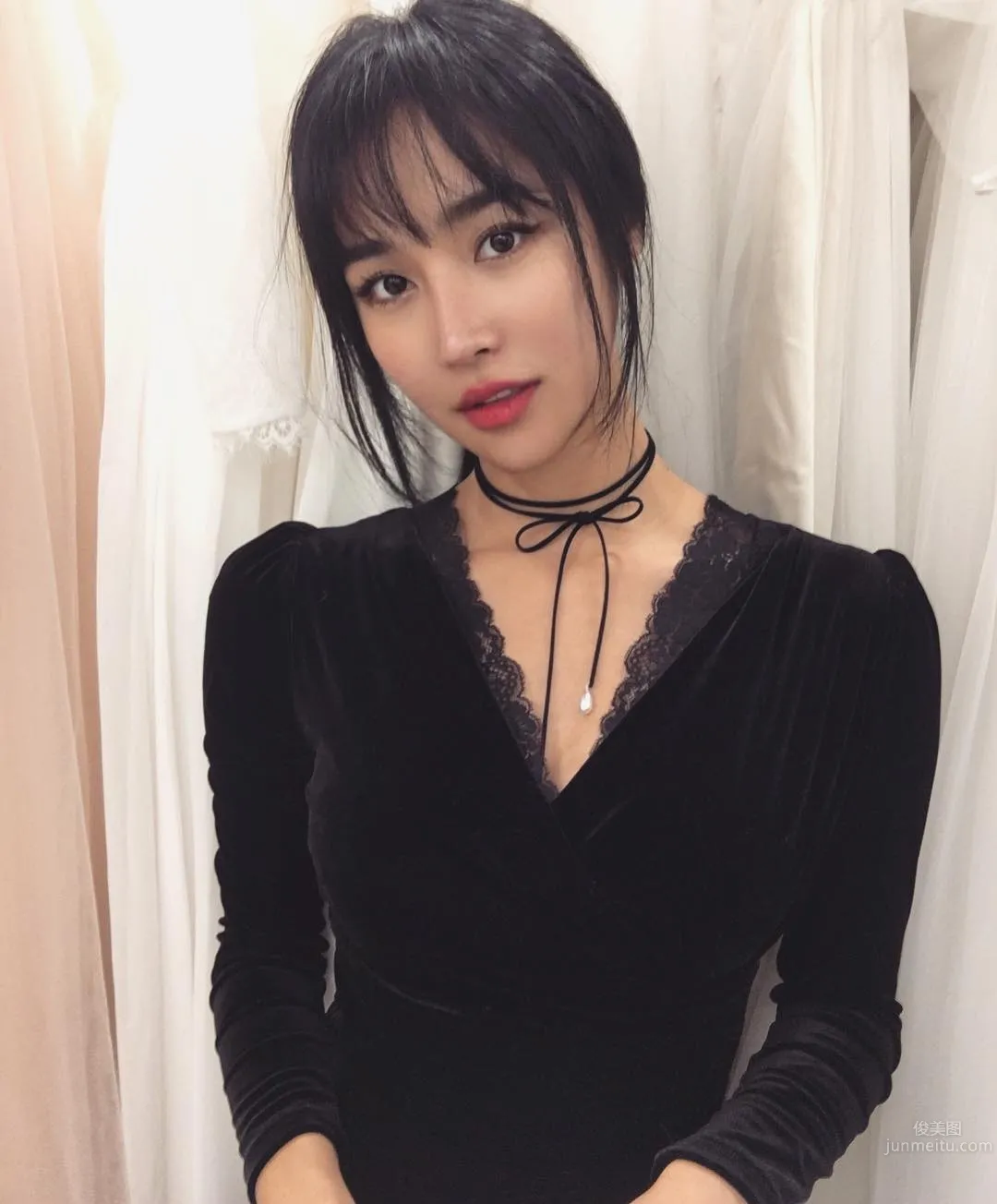 Jess- 超正臉蛋與渾圓美臀 12