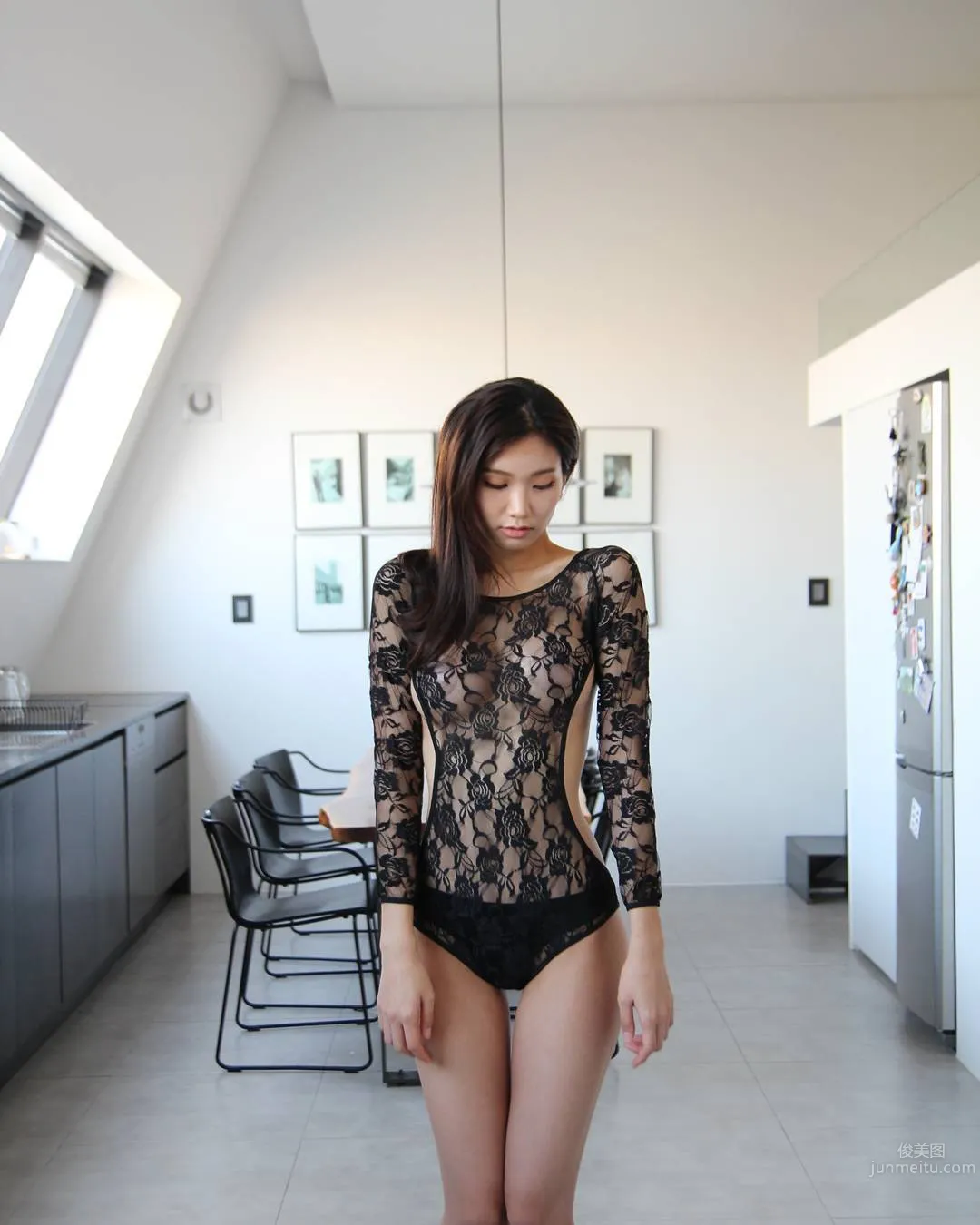 Lee Hee Eun- 笑眼正妹美臀私房寫真 27