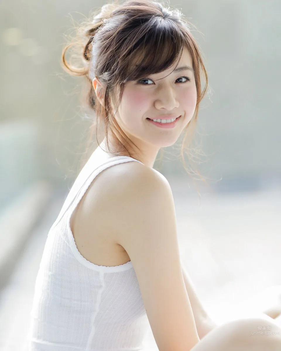 大伴理奈- 中日混血美女少女寫真首秀 9