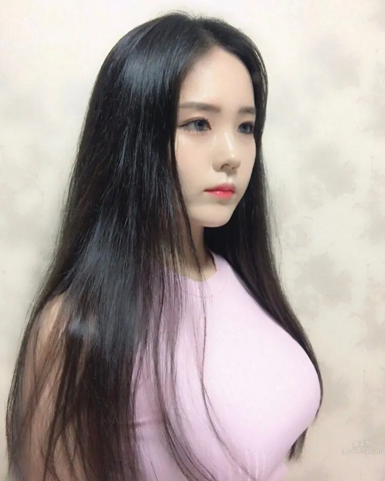池仁月(지인월)- 萌氣十足的奶牛妹子 21