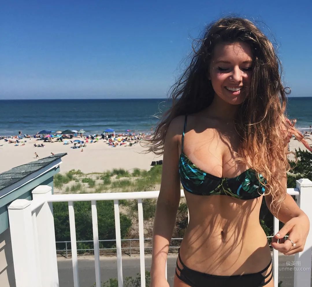 Kendal Crowley- 比基尼辣妹呼之欲出美圖賞 6
