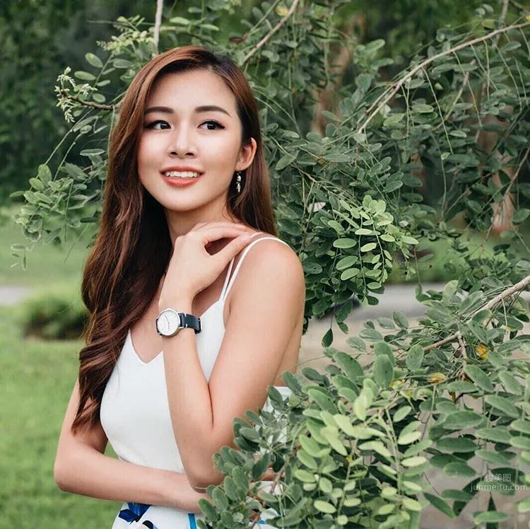 王瑞敏(Elaine Jasmine)- 火辣翘臀让线条更添完美_0