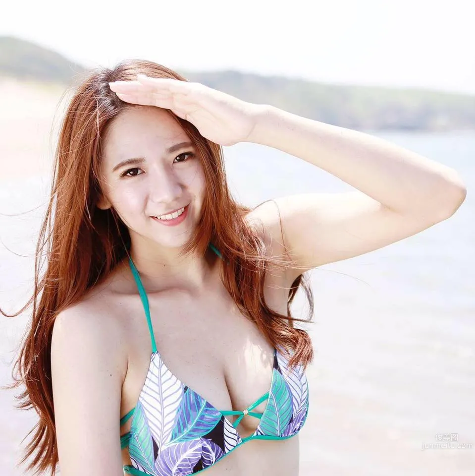 Jasmine茉莉- E杯啤酒促銷正妹私房照 5