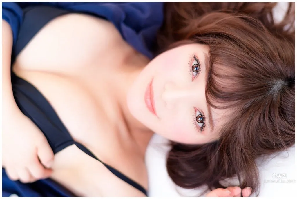 MEGMY- 日本美女理發師引注目 24