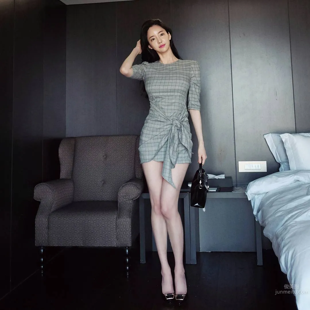 Ban Seo Jin- 南韓超正美腿模特兒 50
