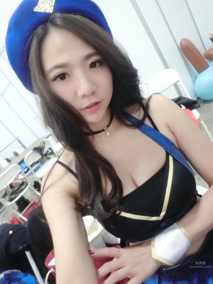 Jasmine茉莉- E杯啤酒促銷正妹私房照 19