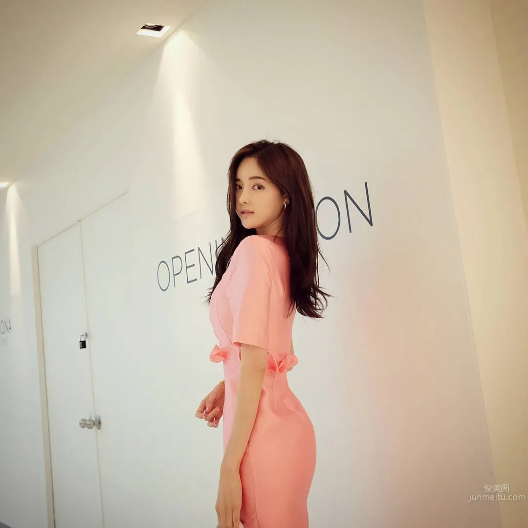 Ban Seo Jin- 南韓超正美腿模特兒 26