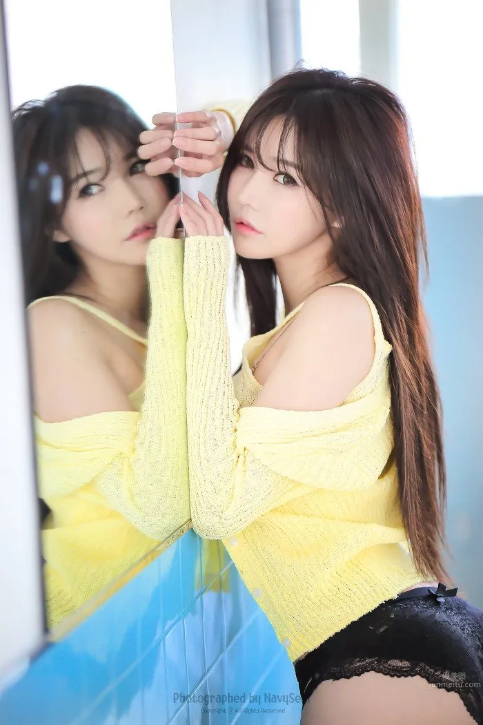 Han Ga Eun- 性感妖娆制服寫真 5