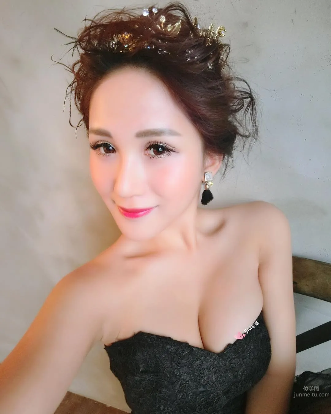 Bivi華華- 有如布甸的震動的台妹 24