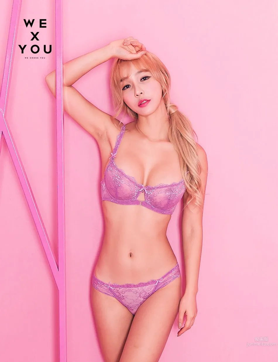 李智娜(이지나)- 韓國賽車女郎内衣私房寫真 2
