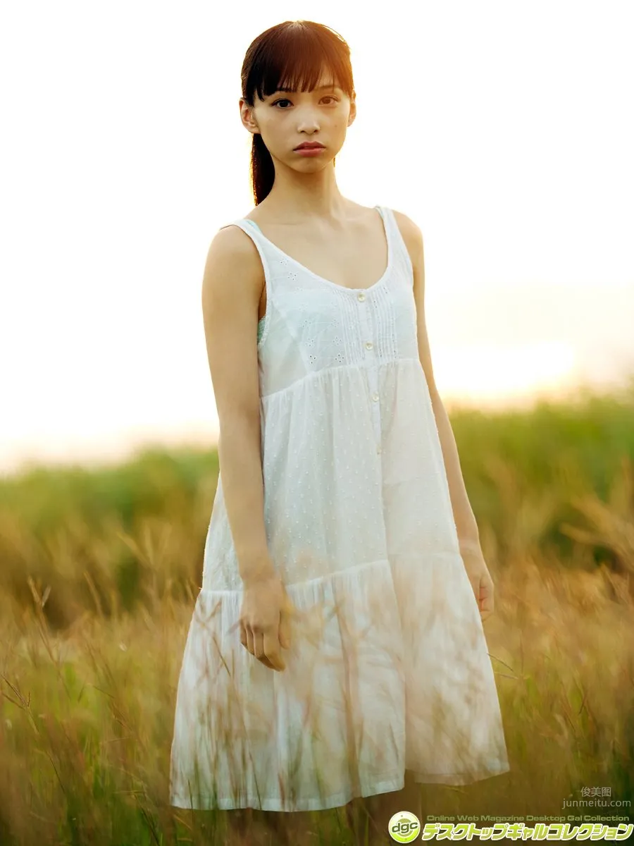 鶴巻星奈- [DGC] No.1367 爽やか笑顔とスレンダーボディで大人気！！ 90