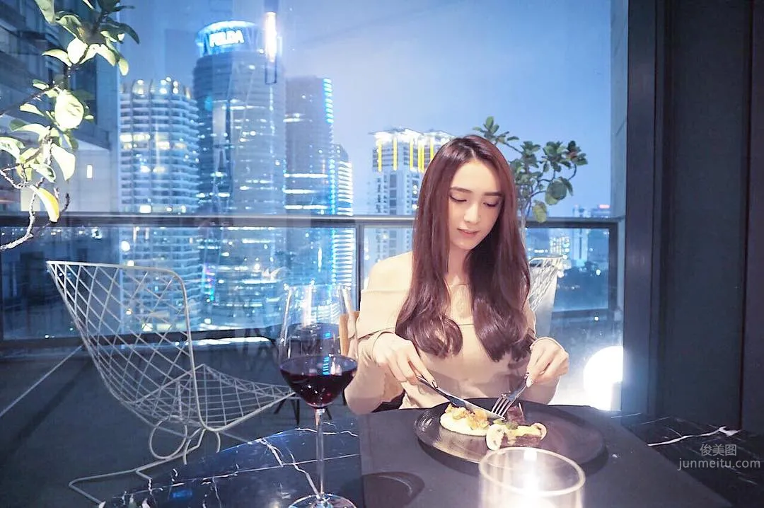 程爱玲- 大马气质美人私房照_19