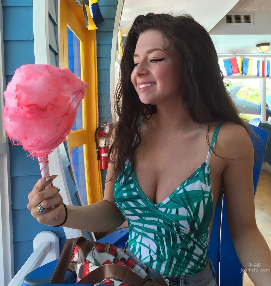 Kendal Crowley- 比基尼辣妹呼之欲出美圖賞 16