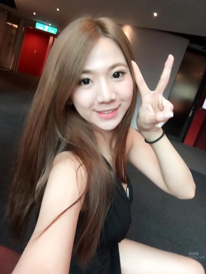 Jasmine茉莉- E杯啤酒促銷正妹私房照 3
