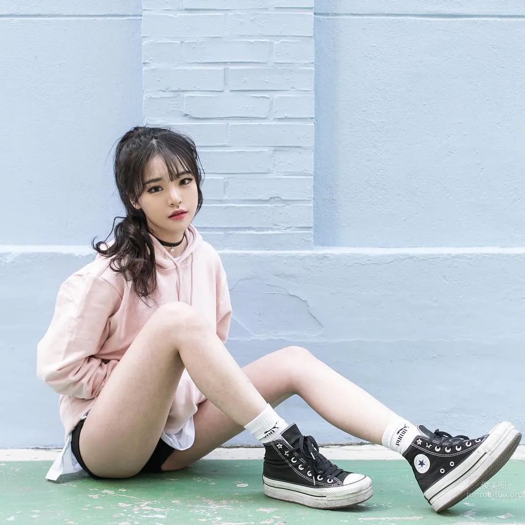 孙敏敬(손민경)- 沙漏型娜美身材_2