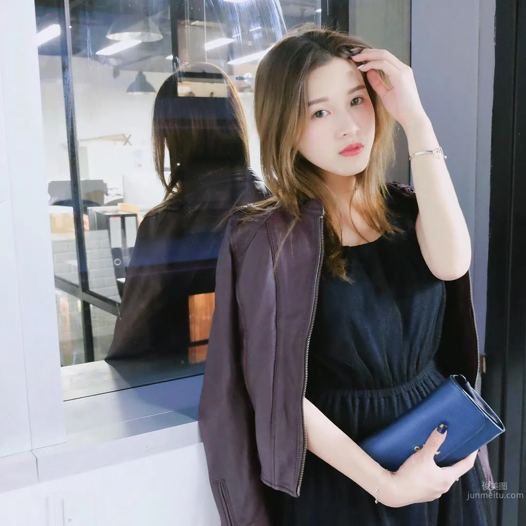 李蔓瑩Renee- 甜心美女養眼私房照 19