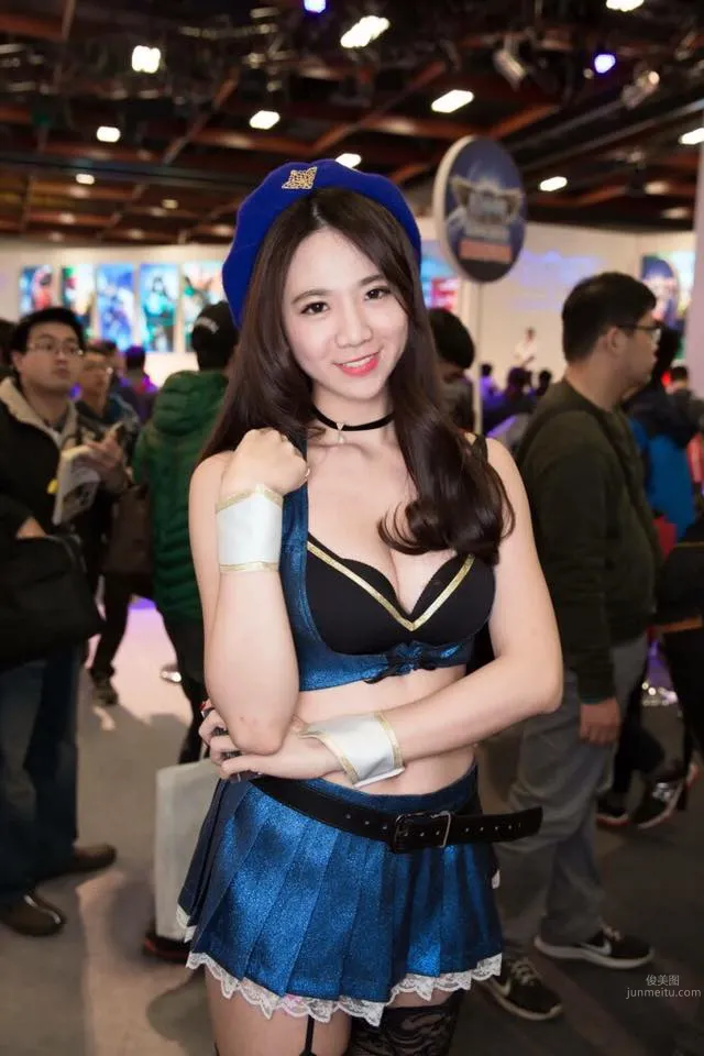 Jasmine茉莉- E杯啤酒促銷正妹私房照 21