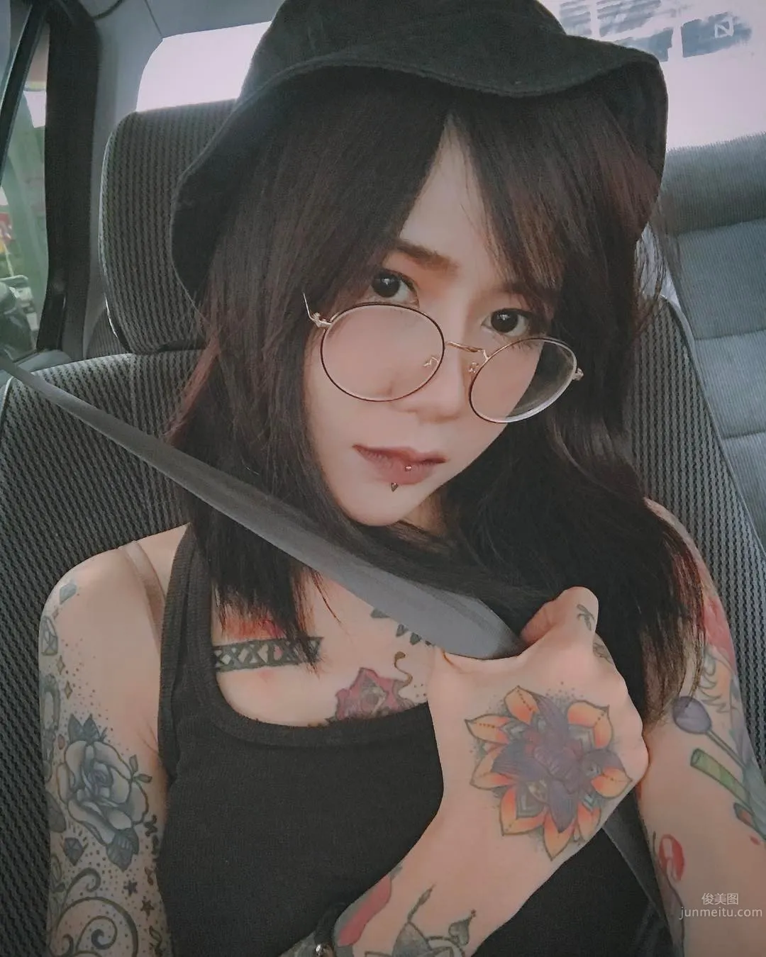 Punyaphat Pongsub- 泰國刺青正妹非主流美圖 27