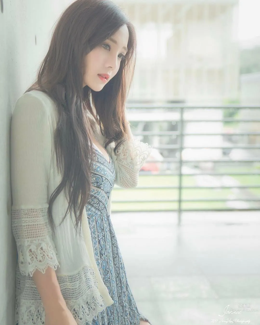 王真真- 黑色蕾丝礼服「美好风景」一览无遗_26