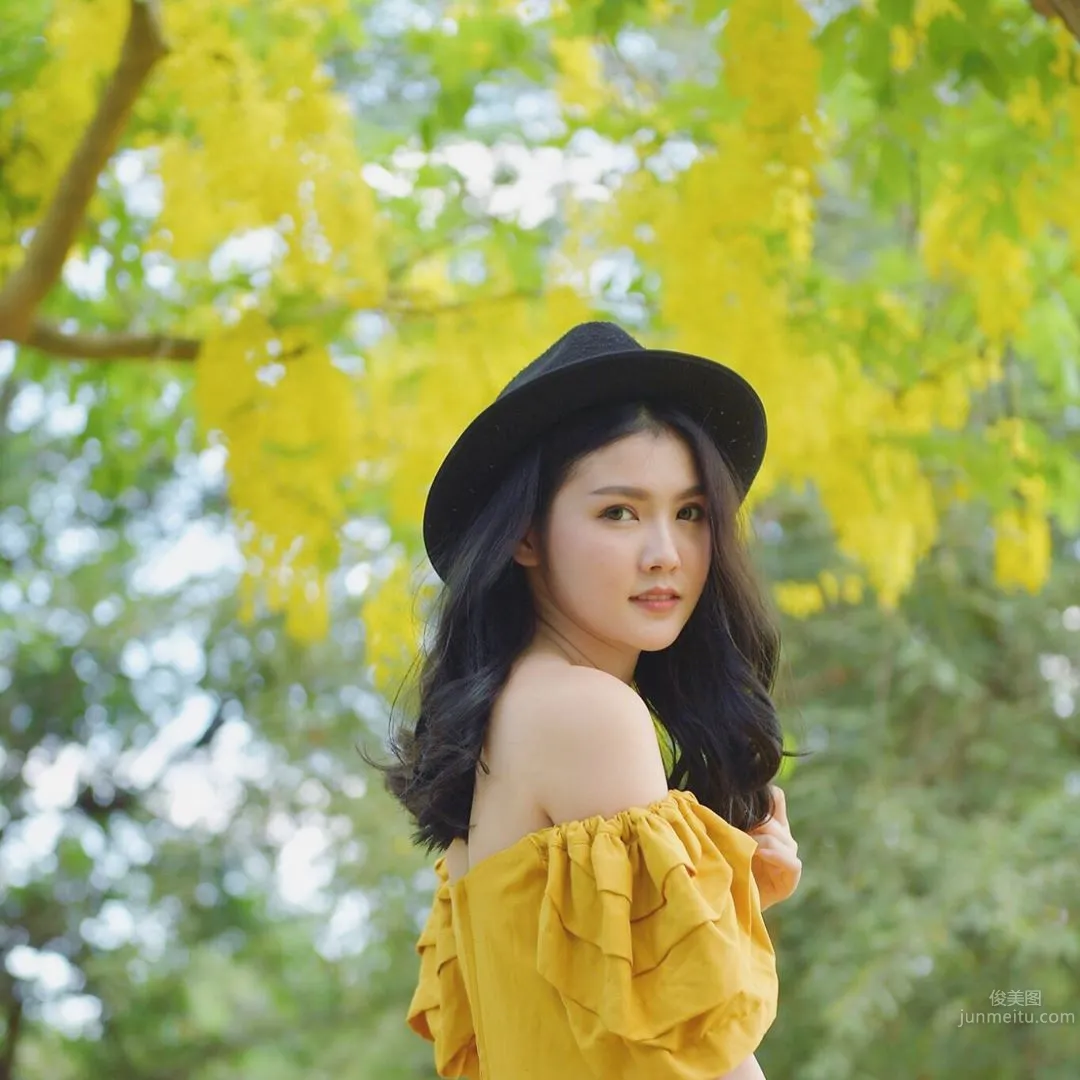 Pimchanok Chumpuchai- 紅到日本的泰國美女護理師 21