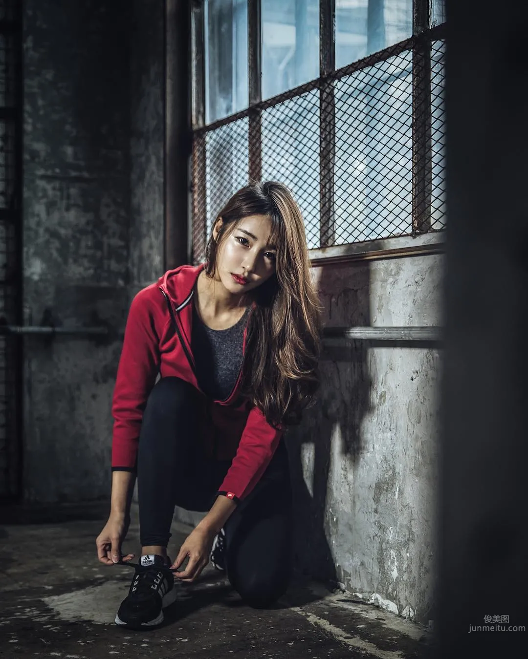 임지우- 韩国人气举牌女郎美图_15
