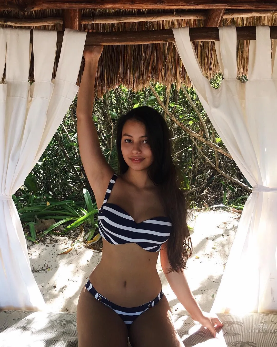 Fiona Barron- 墨西哥健康膚色妹子圖 24