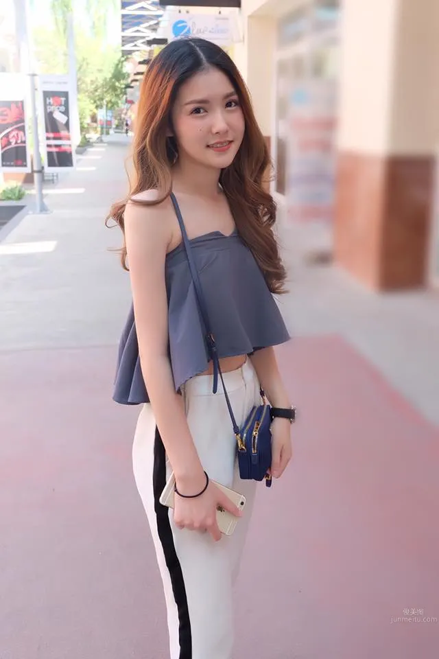 Pimchanok Chumpuchai- 红到日本的泰国美女护理师_0