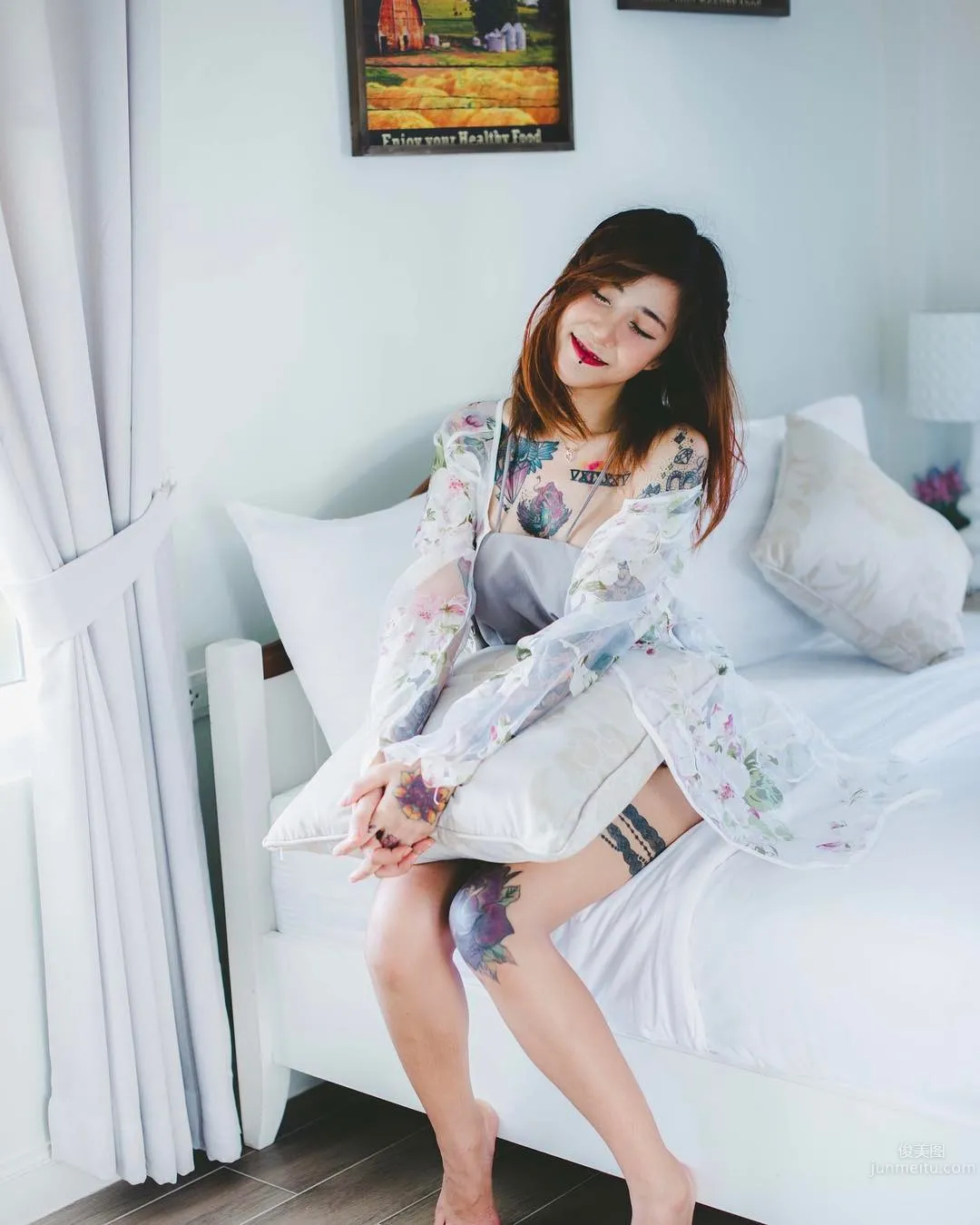 Punyaphat Pongsub- 泰國刺青正妹非主流美圖 23