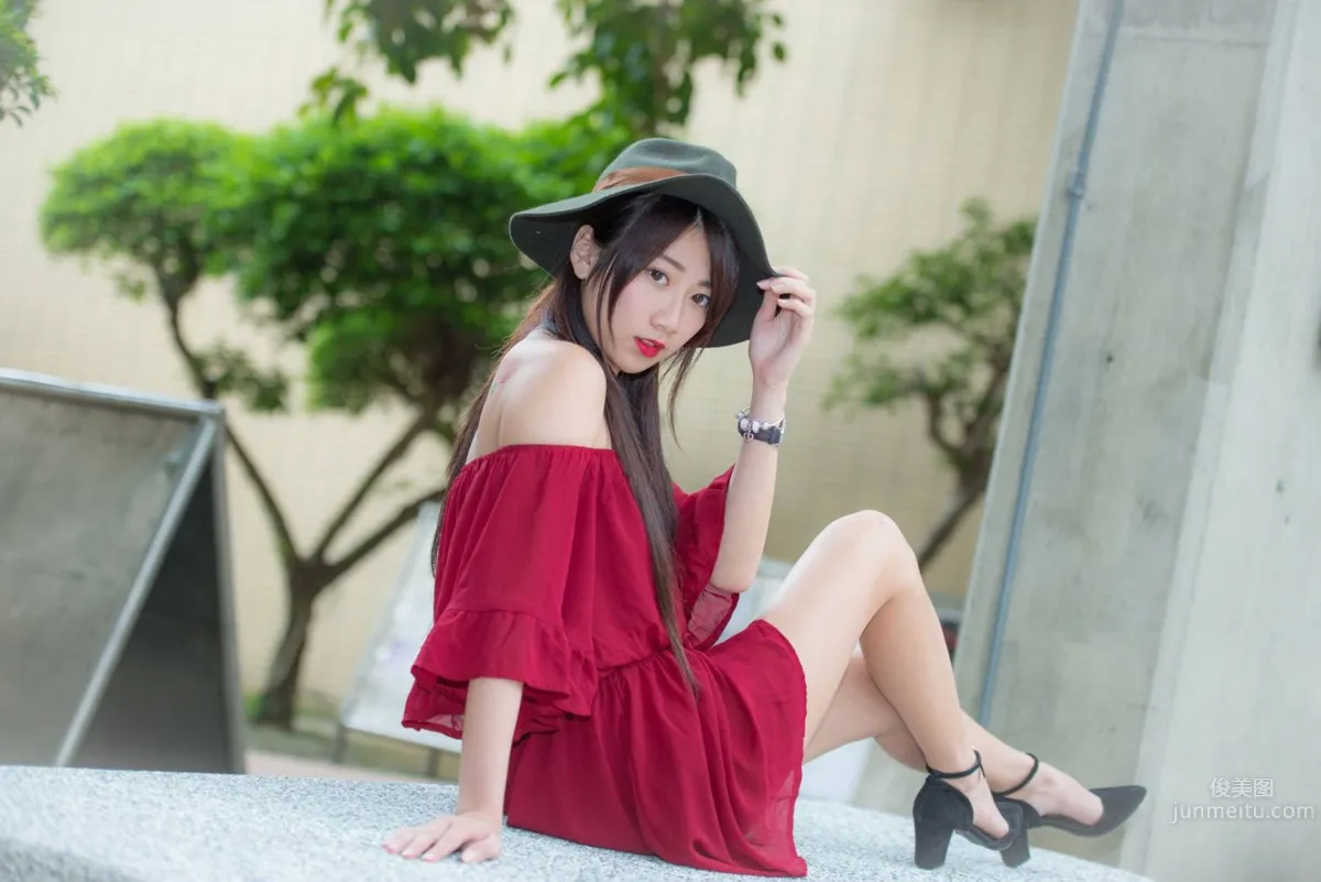 邱比特(張嘉庭)- 酷似豆花妹的放電妹 20
