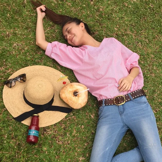 中德混血美女鄭伊庭 甜美臉龐激似女神Angelababy 1