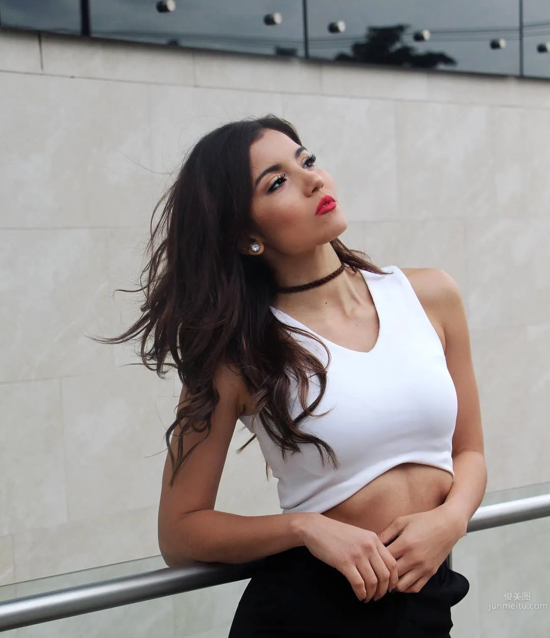 Monica Murillo- 那緊實線條真的太迷人 25