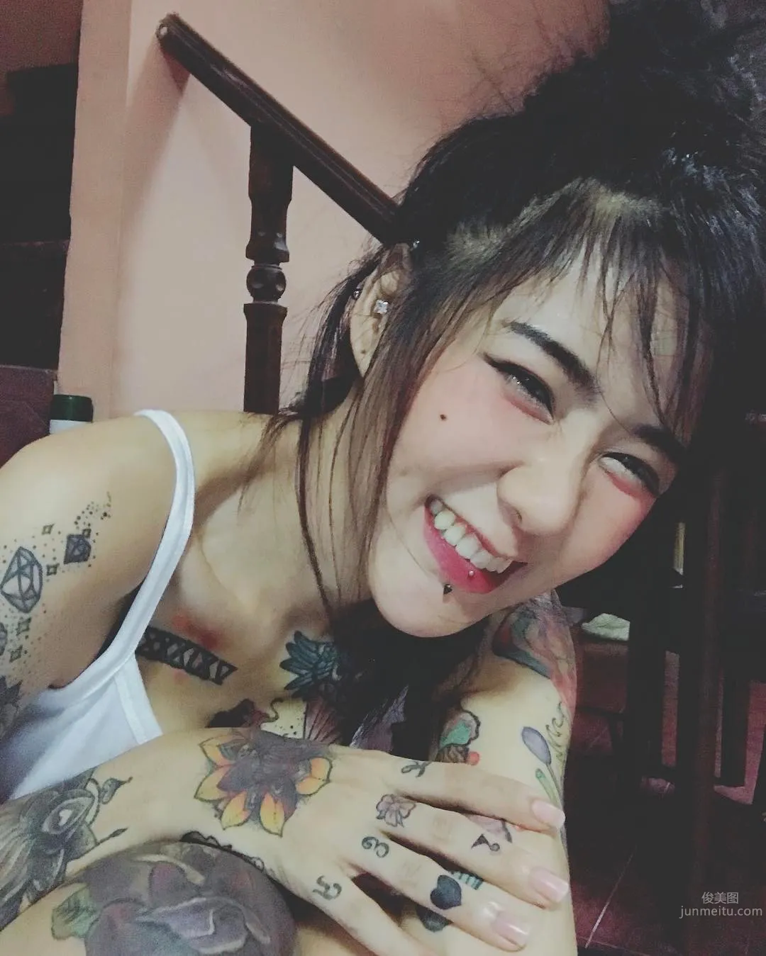 Punyaphat Pongsub- 泰國刺青正妹非主流美圖 24