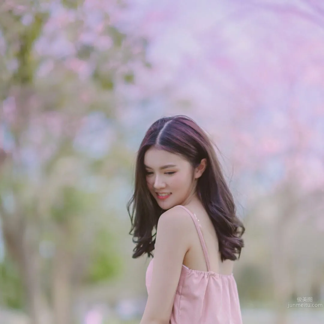 Pimchanok Chumpuchai- 紅到日本的泰國美女護理師 27