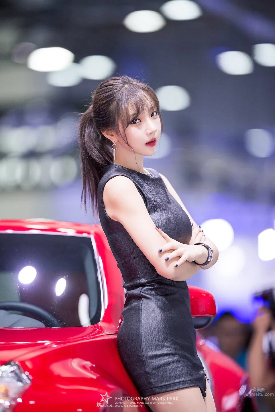 韓國美女Kim Mina 眼角美人痣倍撩人 39
