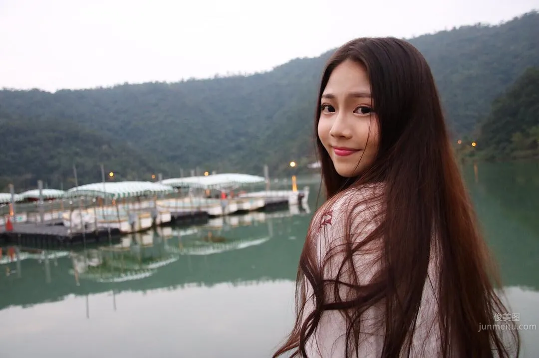 鄰家妹妹曾喆 清新可人的小隻馬 8